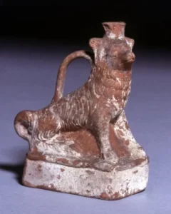 Askos aus Keramik, rotbrauner, halbmatter Schlicker mit weißer Kruste, Knidos, Türkei, ca. 1.–2. Jh. n. Chr. röm., Brit. Museum